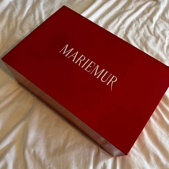 Mariemur patent leather bra and thong set size medium - Picture 6 of 6